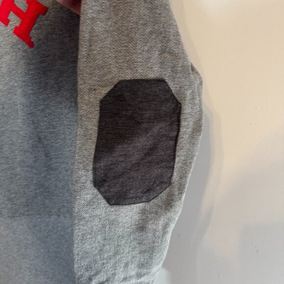 The University of Utah Under Armour Semi-Fitted Cold Gear Hoodie, Large - Picture 3 of 3